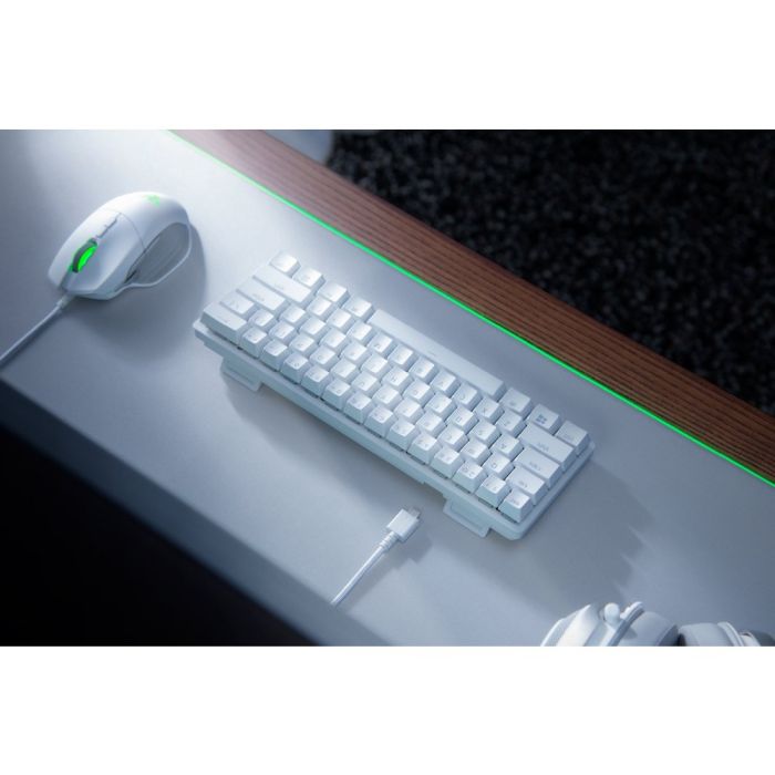 RAZER HUNTSMAN MINI 60% OPTICAL GAMING KEYBOARD (PURPLE SWITCH) MERCURY  WHITE